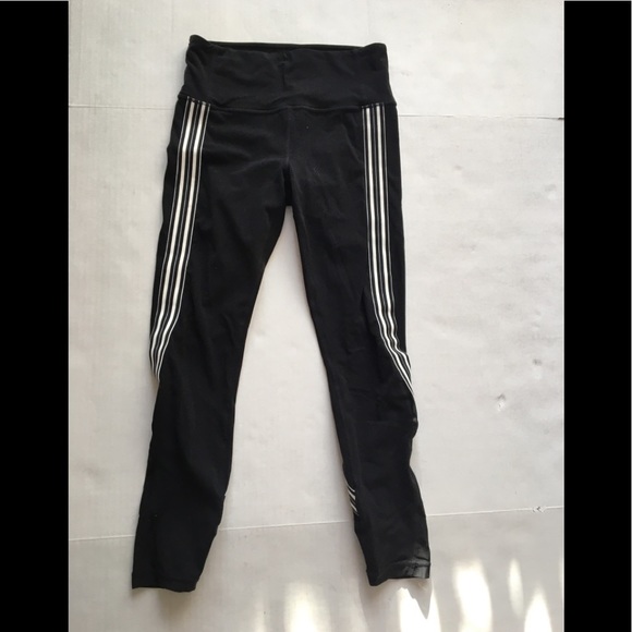 Athleta Sonar Striped Mesh Capri Leggings - Picture 4 of 10